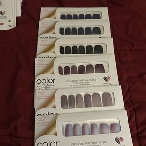 Colorstreet lot